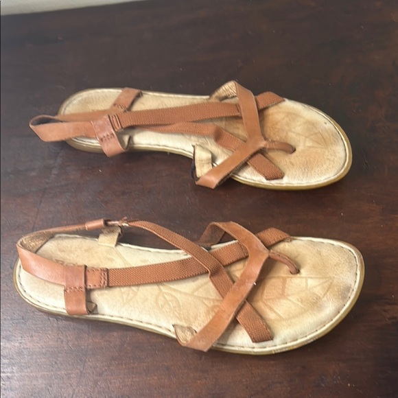 Born Brown Strappy Sandals SZ 9 - Picture 4 of 8